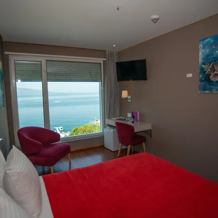 Hotel Bougainville Bay