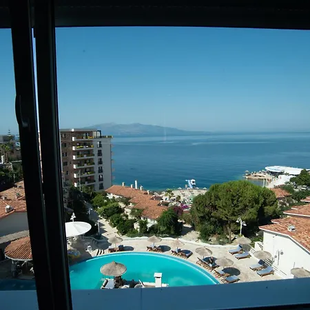 Bougainville Bay Hotel Sarandë
