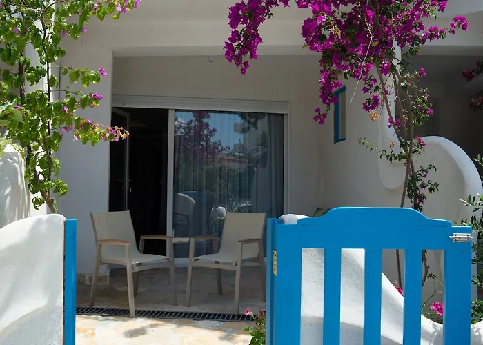 Bougainville Bay 5* סרנדה