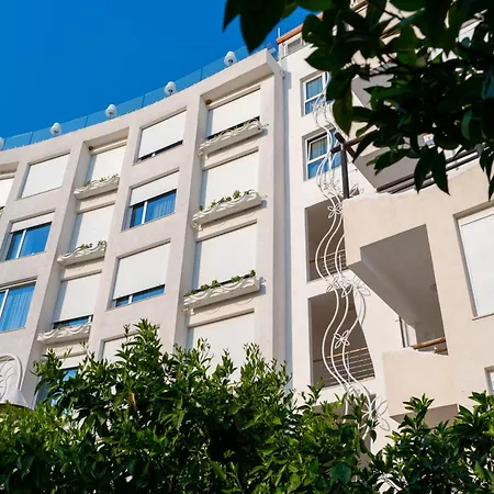 Hotel Bougainville Bay Sarande