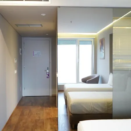 Bougainville Bay Hotel Sarande