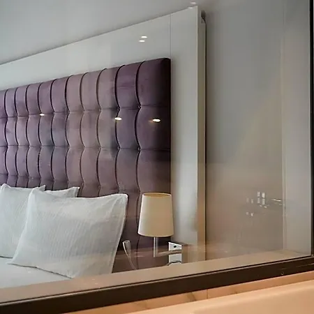 Bougainville Bay 5* Sarandë