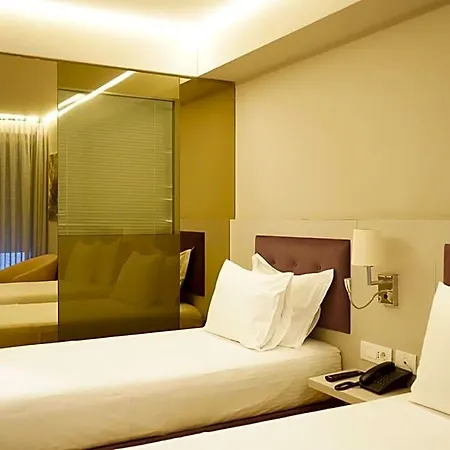 Bougainville Bay Hotel Sarandë