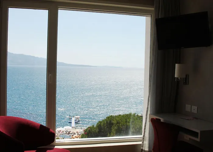 Hotel Bougainville Bay Sarande